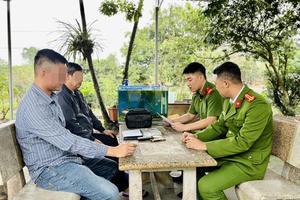 Quảng Ninh: Chiến sĩ công an trao trả 200 triệu đồng và tào sản giá trị cho du khách