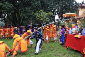 Tái hiện lễ dựng nêu tại Hoàng cung Đại Nội Huế