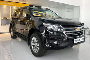 Giảm giá 40%, điều gì đang xảy ra với Chevrolet TrailBlazer ở Việt Nam?