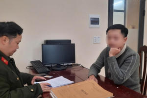 Người đưa clip học sinh vùng cao ăn cơm ở sân trường lên mạng xã hội bị nhắc nhở