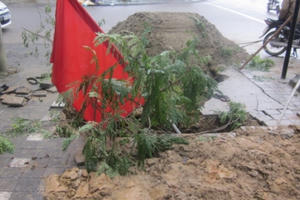 "Hố tử thần" xuất hiện giữa lòng TP Thanh Hóa