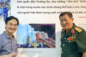 Tình yêu biển quê hương của Nhà báo Nguyễn Tiến Luyến qua từng góc máy