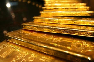 Giá vàng hôm nay 14/8: Vàng thế giới lao dốc, vàng trong nước đứng trước nguy cơ giảm sâu
