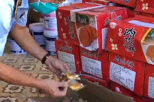 Hà Nội: Thu giữ hơn 11.000 bánh trung thu không rõ nguồn gốc tại La Phù Hà Nội: Thu giữ hơn 11.000 bánh trung thu không rõ nguồn gốc tại La Phù