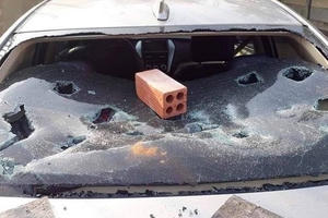 Đồng Nai: Bắt kẻ nổ súng, đập phá tại quán karaoke