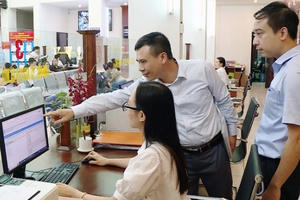 Hà Nội: Giảm tầng nấc trung gian, tránh chồng chéo trong thực hiện nhiệm vụ quản lý nhà nước Hà Nội: Giảm tầng nấc trung gian, tránh chồng chéo trong thực hiện nhiệm vụ quản lý nhà nước