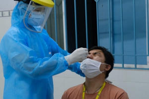 Khẩn trương truy vết ổ dịch sân bay Tân Sơn Nhất