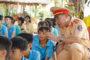 Đồng Nai tăng cường tuyên truyền Luật Giao thông cho học sinh
