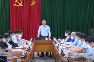 Bỉm Sơn test nhanh tầm soát lần 2, tiêm vắc xin toàn thị xã trước 25/10