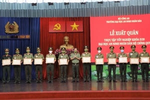 Lễ xuất quân thực tập tốt nghiệp Khóa 28 - Đại học An ninh nhân dân