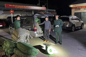 Tóm gọn đối tượng buôn lậu nguyên liệu thuốc lá từ Trung Quốc vào Việt Nam