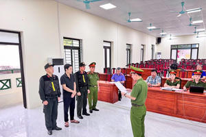 Khởi tố, bắt tạm giam đối tượng khai thác gần 14.000 m3 cát, sỏi trái phép