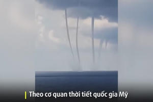 Clip: Cảnh tượng thiên nhiên hiếm có chưa từng thấy xuất hiện trên biển