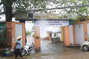 Vốn âm cả trăm tỷ, Tổng công ty Sông Hồng như ‘ngàn cân treo sợi tóc’