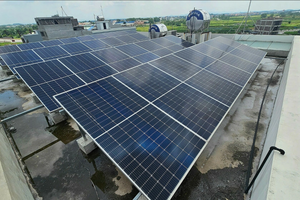 Đề xuất người dân lắp điện mặt trời mái nhà không phải thông báo EVN