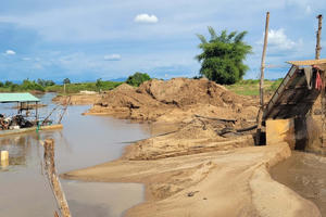 Tỉnh Gia Lai yêu cầu tạm dừng khai thác 9 mỏ cát sông