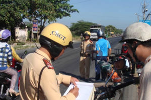 Tiền Giang: Những cánh chim bồ câu bảo đảm an toàn giao thông cho nhân dân