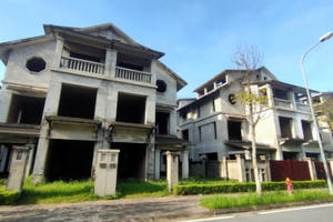 Biệt thự vắng bóng cư dân, dự án nhà ở đại chúng tốt nhất của CEO Group cũng “ế”