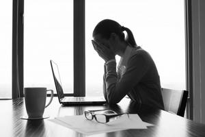 Điều trị căng thẳng do dịch Covid-19, tạo sao không?