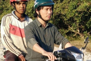 Bộ trưởng Phùng Xuân Nhạ gửi thư khen thầy giáo Ninh Văn Dậu