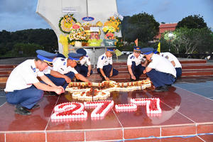 Vùng Cảnh sát biển 4 tổ chức nhiều hoạt động ý nghĩa tri ân nhân dịp Ngày Thương binh - Liệt sĩ Vùng Cảnh sát biển 4 tổ chức nhiều hoạt động ý nghĩa tri ân nhân dịp Ngày Thương binh - Liệt sĩ