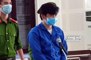 Cha dượng mất nhân tính hãm hiếp con riêng của vợ đến mang thai