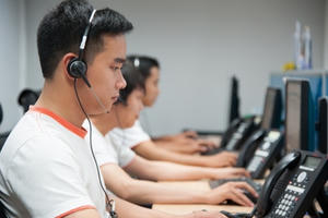 Tuyển gấp 30 nhân viên chăm sóc khách hàng làm việc tại tập đoàn Hoa Sao