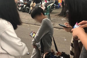 Những đứa trẻ bị ép phải “lớn lên” Những đứa trẻ bị ép phải “lớn lên”