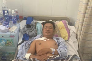 Bình Dương: Truy đuổi đối tượng trộm xe máy, “hiệp sĩ” bị xịt hơi cay té trọng thương Bình Dương: Truy đuổi đối tượng trộm xe máy, “hiệp sĩ” bị xịt hơi cay té trọng thương