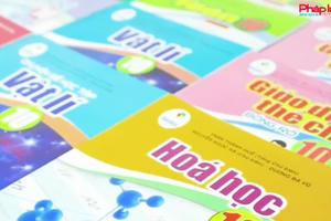 Lựa chọn sách giáo khoa: Liệu sẽ nảy sinh độc quyền và lợi ích nhóm?