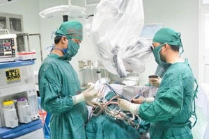 Cứu sống bệnh nhân mắc bệnh cực hiếm gặp