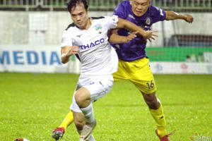 HAGL thời Kiatisuk: Hết đá chơi nên... hãy vui!