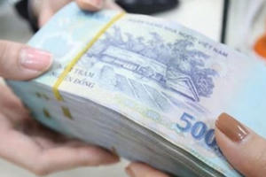 Lừa "chạy án" hình sự, chiếm đoạt gần 2 tỷ đồng