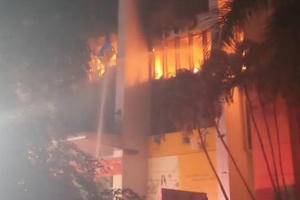 Thanh Hóa: Cháy tòa nhà cao tầng, 9 người thương vong