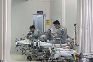 Bà Rịa - Vũng Tàu: 1 người chết, hàng chục công nhân nhập viện nghi ngộ độc khí