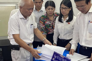 "Coi việc giải quyết thắc mắc cho người dân là mục tiêu chính trị"