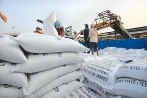 Năm 2016 khó đạt mục tiêu tăng trưởng 6,7%