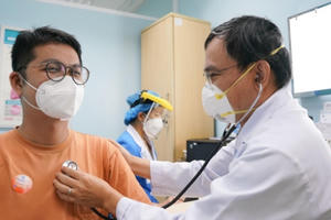 TP HCM chấn chỉnh việc loạn giá khám hậu COVID-19