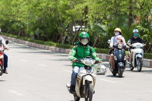 Hà Nội: Shipper được hoạt động từ 9h - 20h hàng ngày