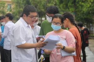 Gần 17.000 học sinh lớp 12 tại Hà Tĩnh tham gia thi thử tốt nghiệp THPT