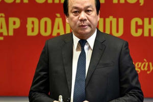 Chi cả tỉ đồng cho một cuộc họp trực tuyến