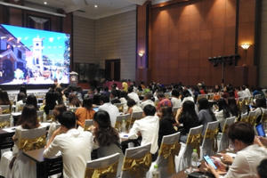 Hoa hậu Hoàn vũ thế giới đến Việt Nam tham dự sự kiện