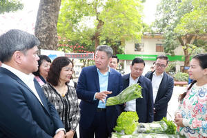 Bảo đảm an toàn thực phẩm phục vụ người tiêu dùng Thủ đô