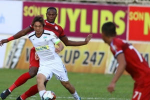 Tiền vệ Tuấn Anh lên tiếng về chấn thương, HAGL và thầy Park thở phào