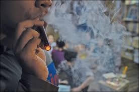 Bản tin Sức khỏe Plus 24/7: Biến tướng Shisha pen: Đừng đùa với tử thần