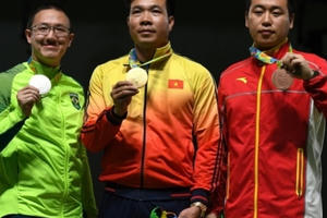 Báo chí thế giới đồng loạt đưa tin về người đàn ông làm nên lịch sử cho thể thao Việt Nam: Hoàng Xuân Vinh