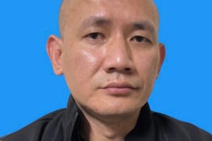 Trùm cho vay lãi nặng Quân "Trọc" ở Hà Nội sa lưới