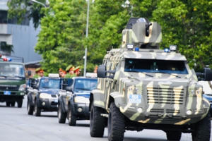 Công an các tỉnh Đông Nam Bộ đồng loạt ra quân trấn áp tội phạm
