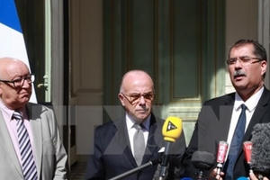 Pháp tiếp tục đóng cửa một số thánh đường Hồi giáo