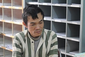 Lạng Sơn: Bắt khẩn cấp tên cướp dùng súng ngắn cướp của người đi đường